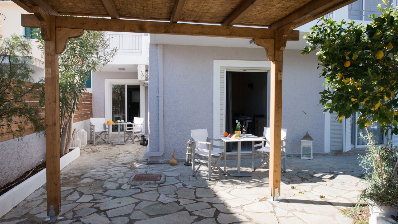 Photo of Outdoor in Kariotai