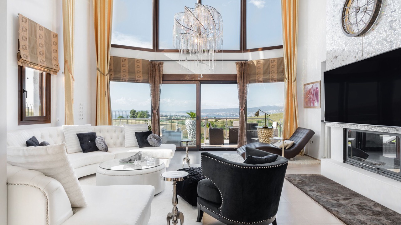 Photo of Livingroom in Plagiarion