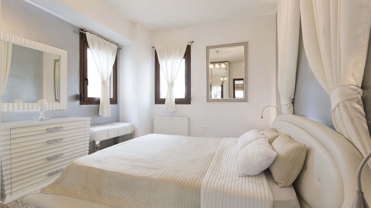 Photo of Bedroom in Plagiarion