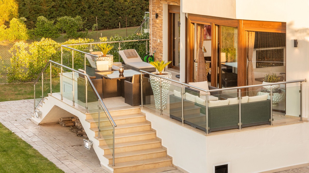 Photo of Patio Balcony in Plagiarion