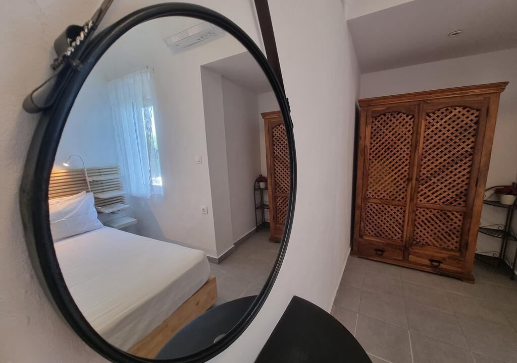 Photo of Bedroom in Lahania