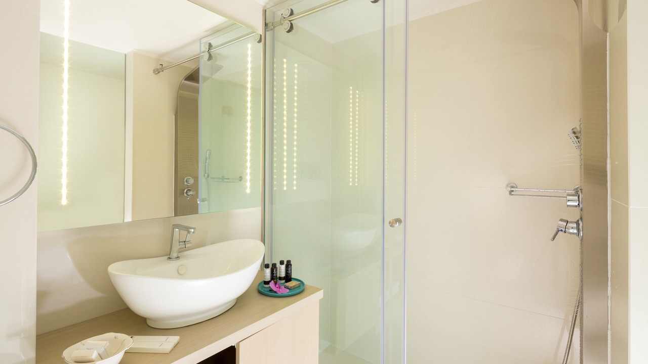 Photo of Bathroom in Halepa