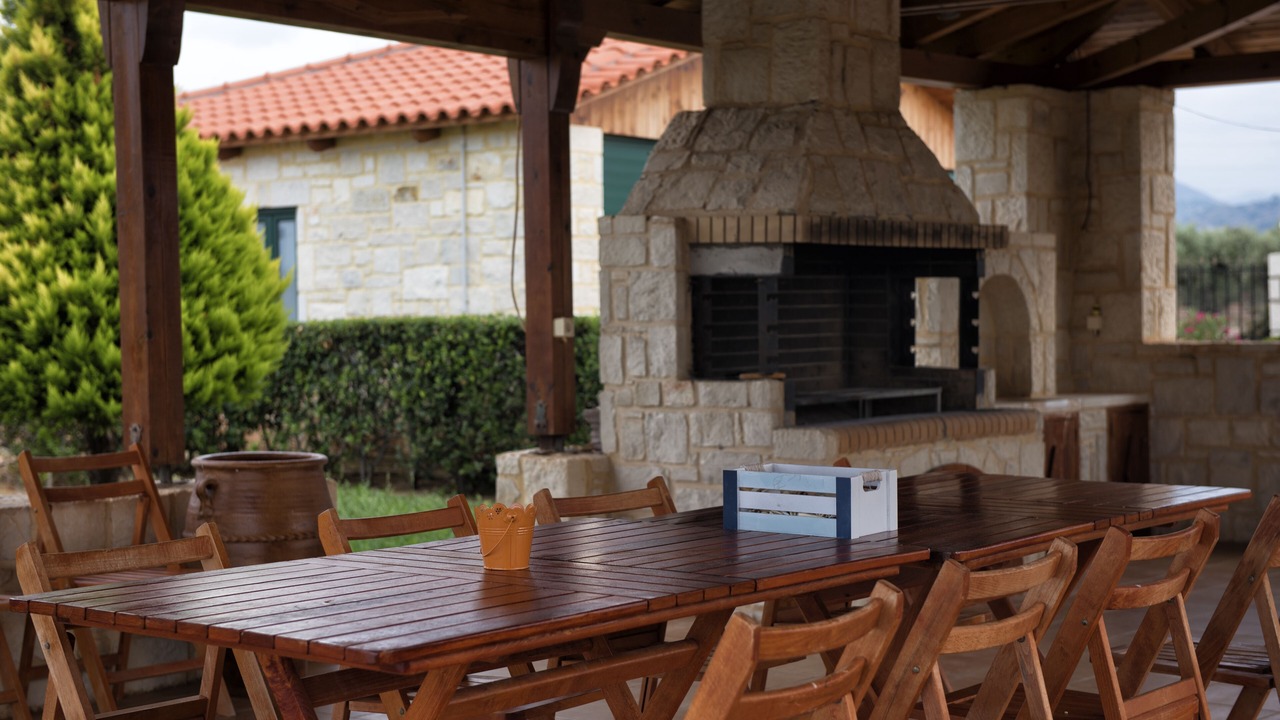 Photo of Outdoor in Analipsi