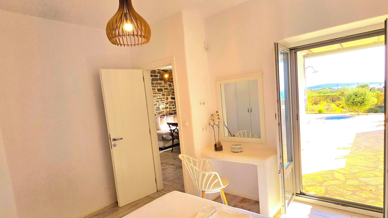 Photo of Bedroom in Aliki