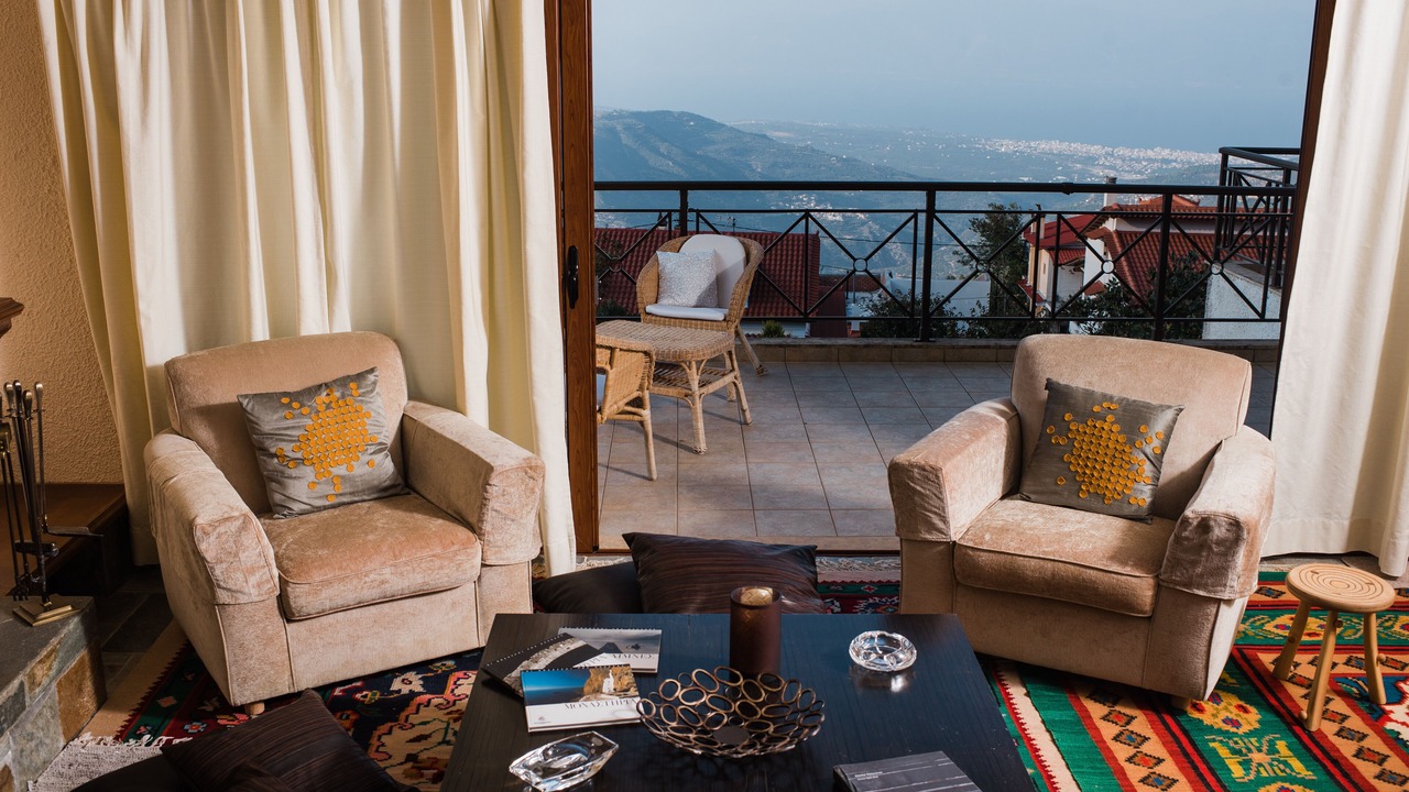 Photo of Bedroom in Aigialeia