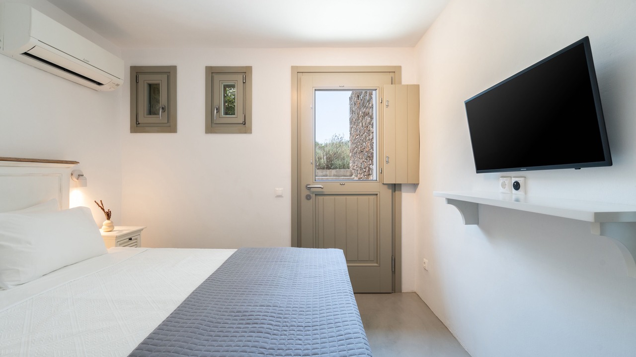 Photo of Bedroom in Serifos