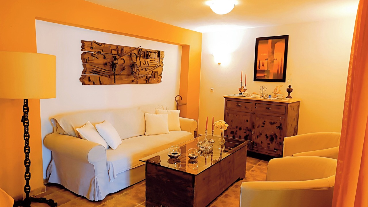 Photo of Livingroom in Lefkogeia