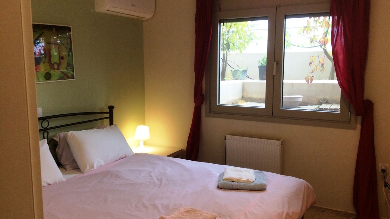 Photo of Bedroom in Charakas