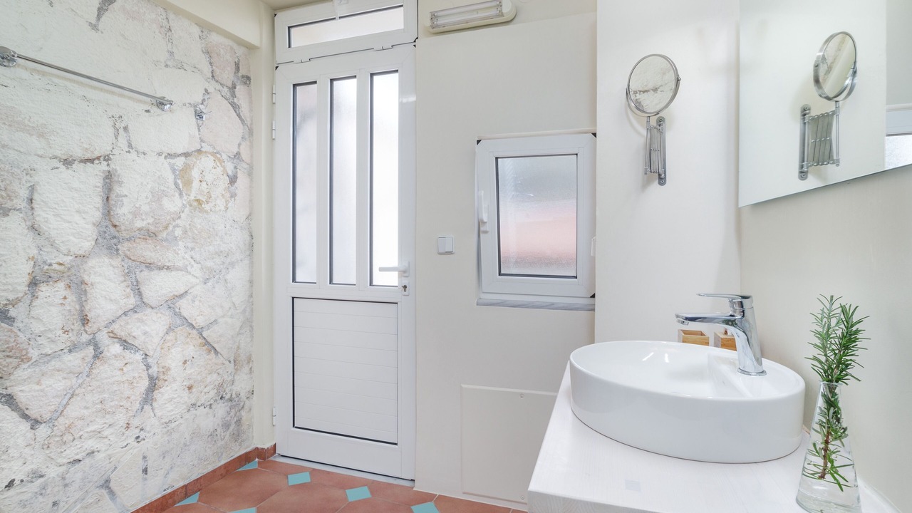 Photo of Bathroom in Sternes