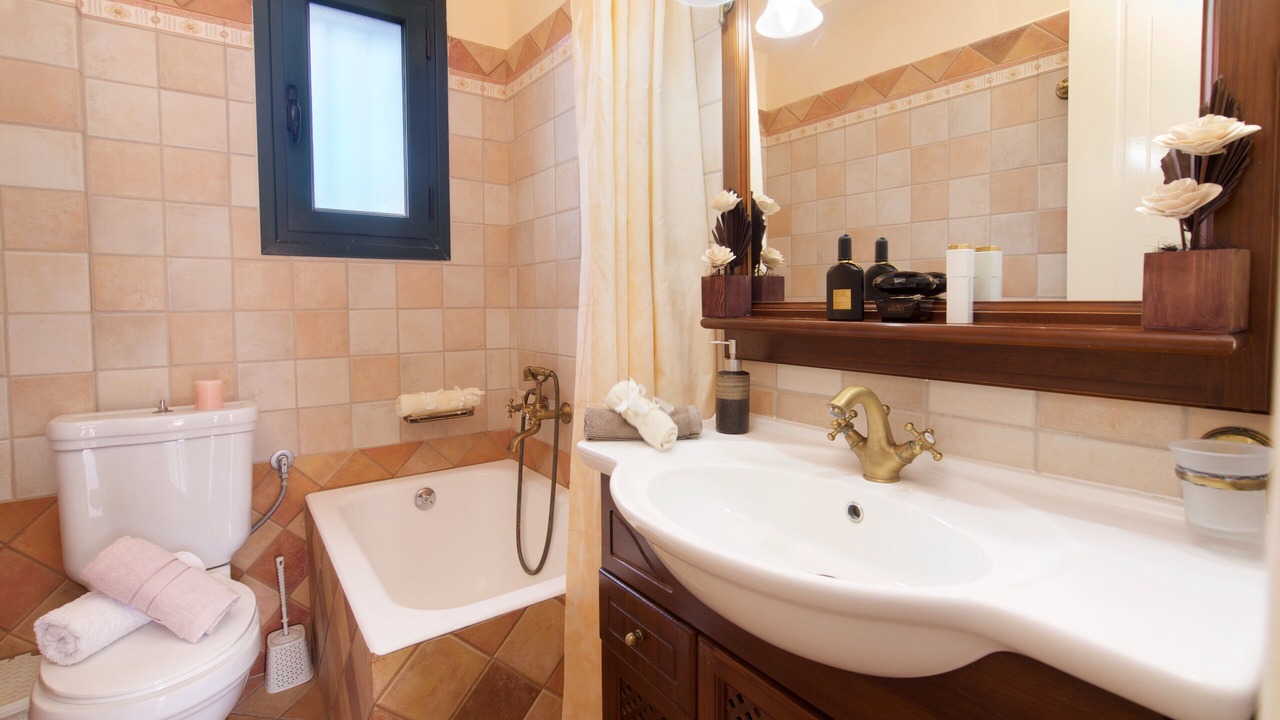 Photo of Bathroom in Karavados