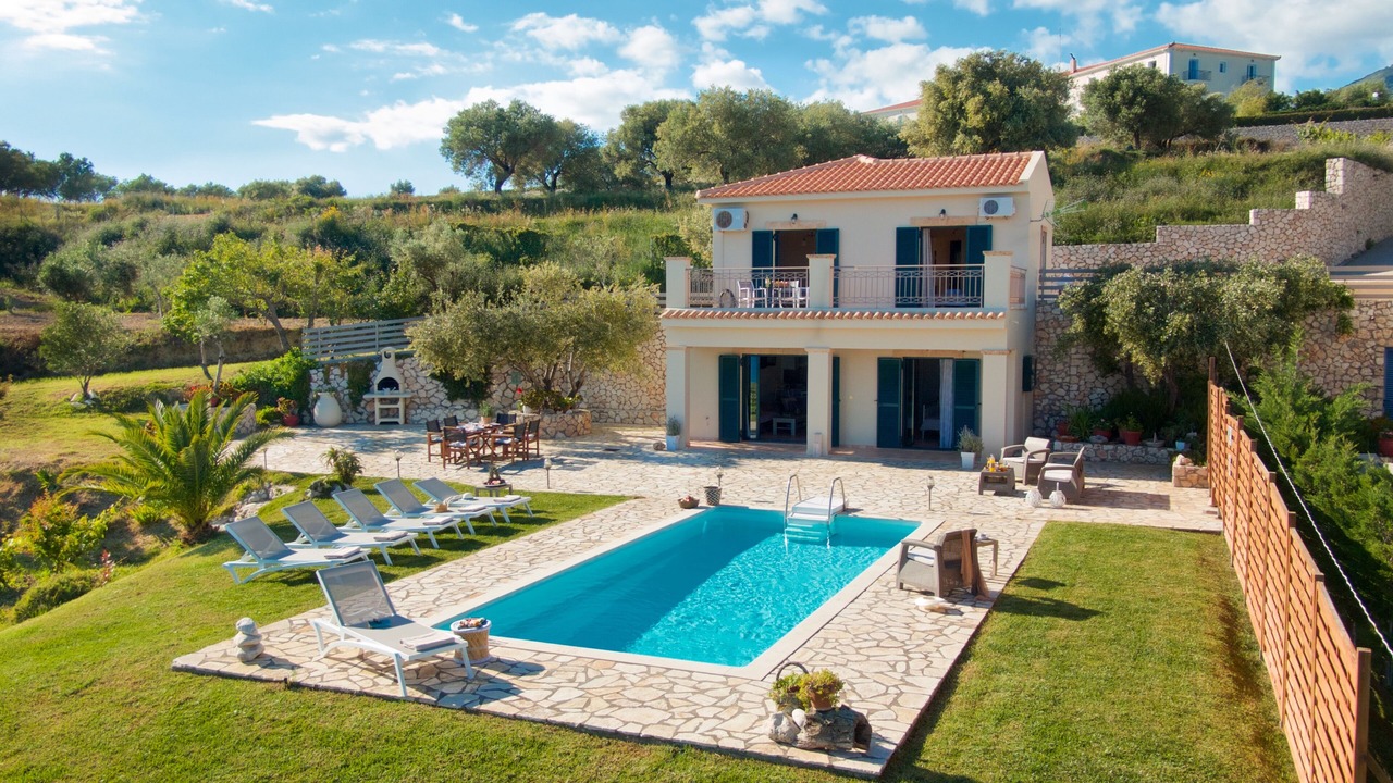 Photo of Outdoor in Karavados