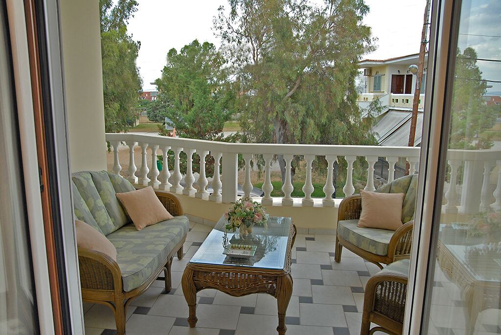 Photo of Patio Balcony in Assos-Lechaio