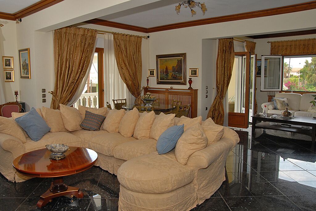Photo of Livingroom in Assos-Lechaio