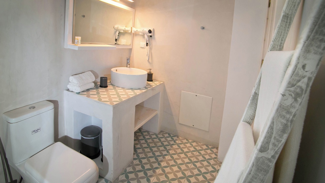 Photo of Bathroom in Kamari