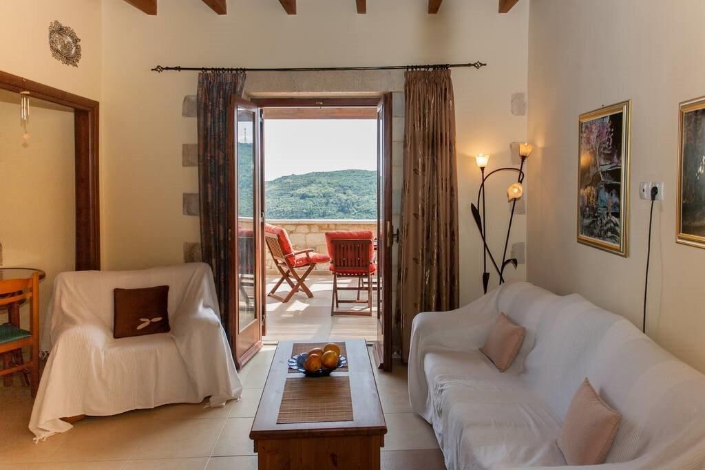 Photo of Livingroom in Tsourouniana