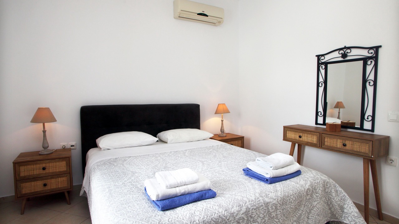 Photo of Bedroom in Evgiros