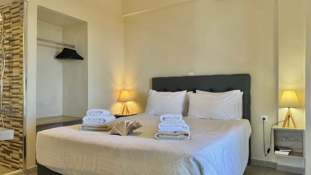 Photo of Bedroom in Triopetra