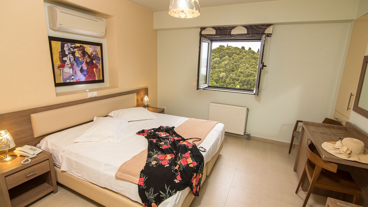 Photo of Bedroom in Katouna