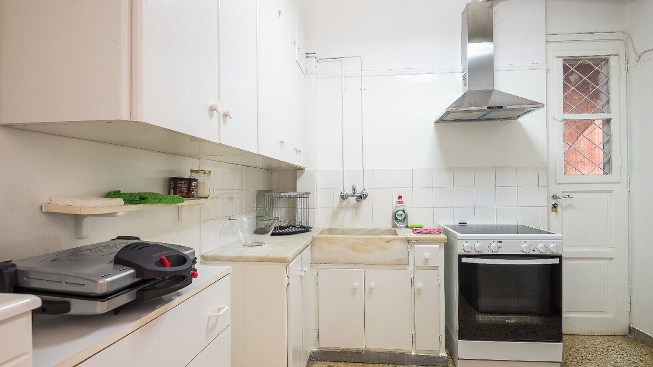 Photo of Kitchen in Platia Viktorias
