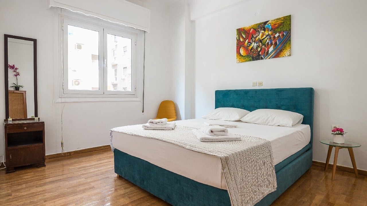 Photo of Bedroom in Platia Viktorias
