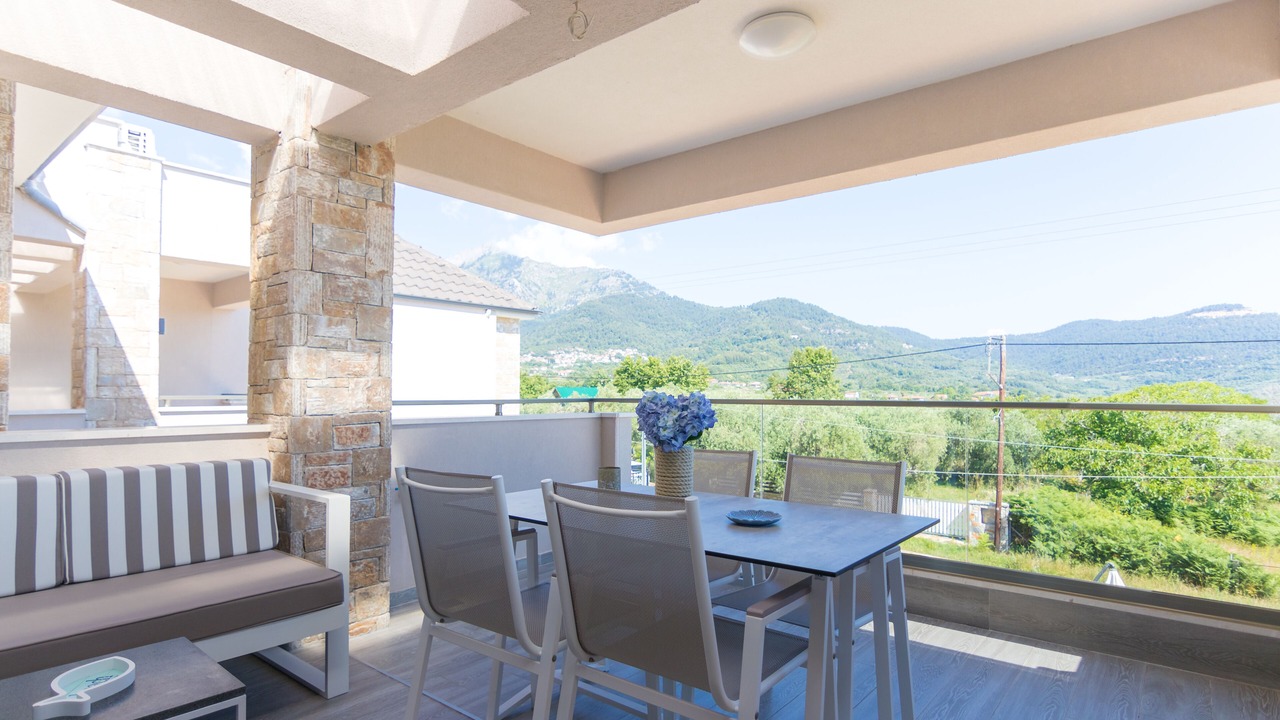 Photo of Patio Balcony in Skala Potamias