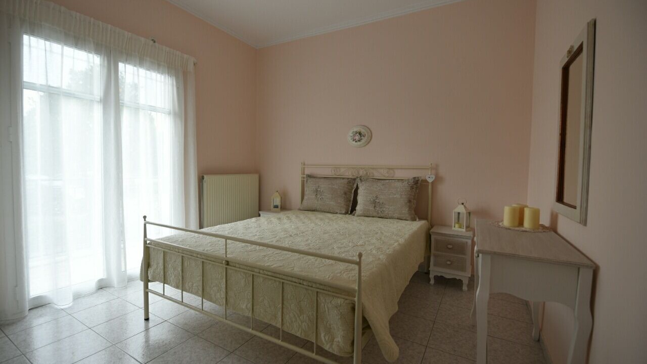 Photo of Bedroom in Temeni