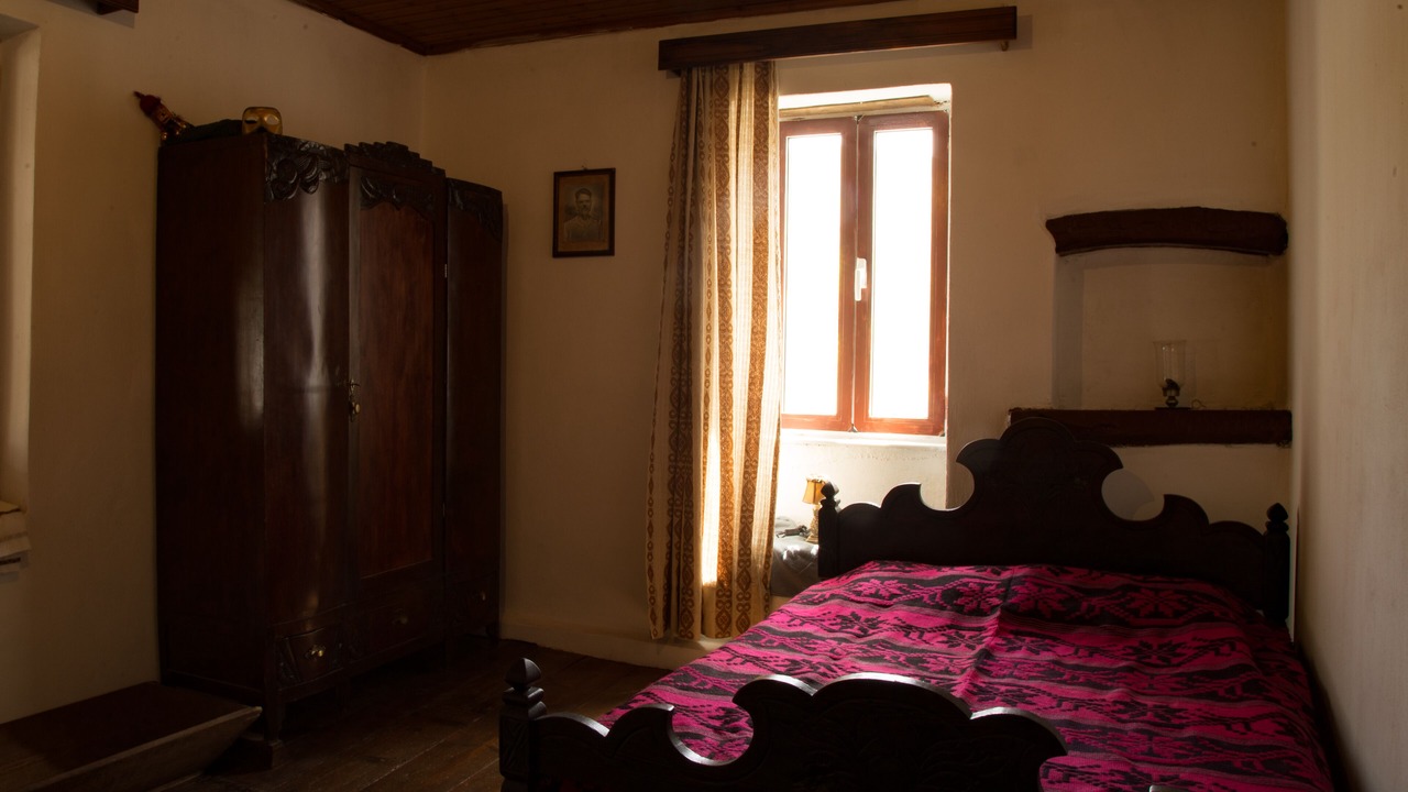 Photo of Bedroom in Mixorrouma