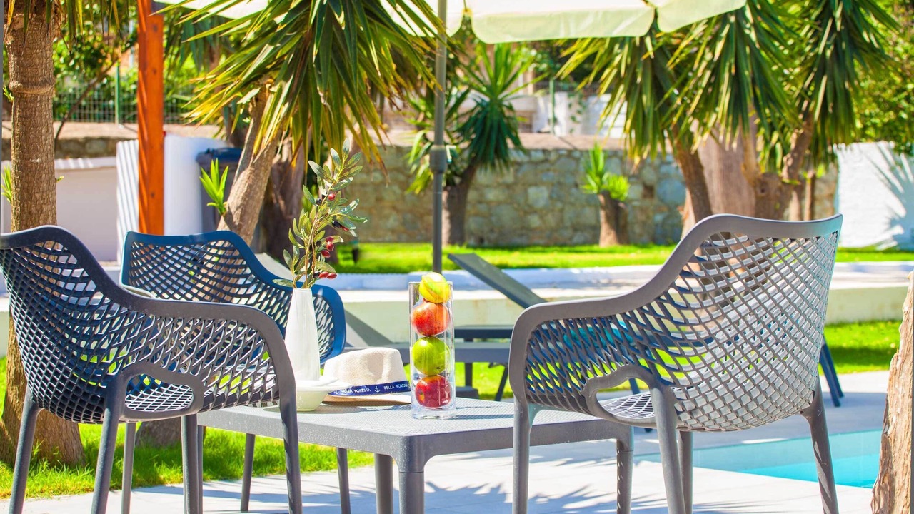 Photo of Outdoor in Ixia