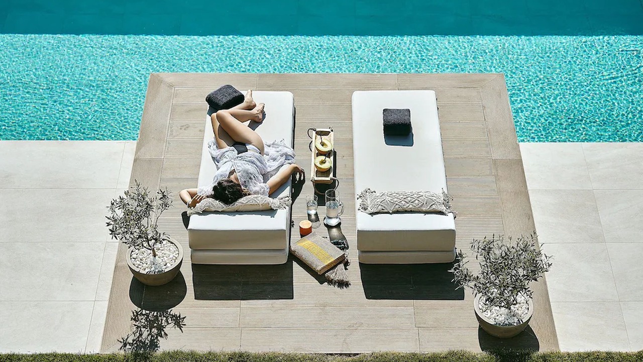Photo of Outdoor in Sternes