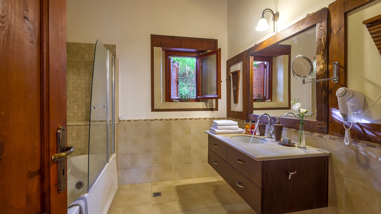 Photo of Bathroom in Asteri