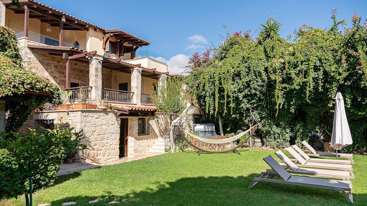Photo of Outdoor in Kaliviani