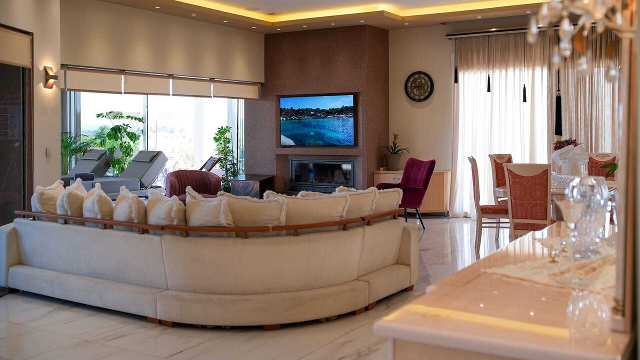 Photo of Others in Kassandra