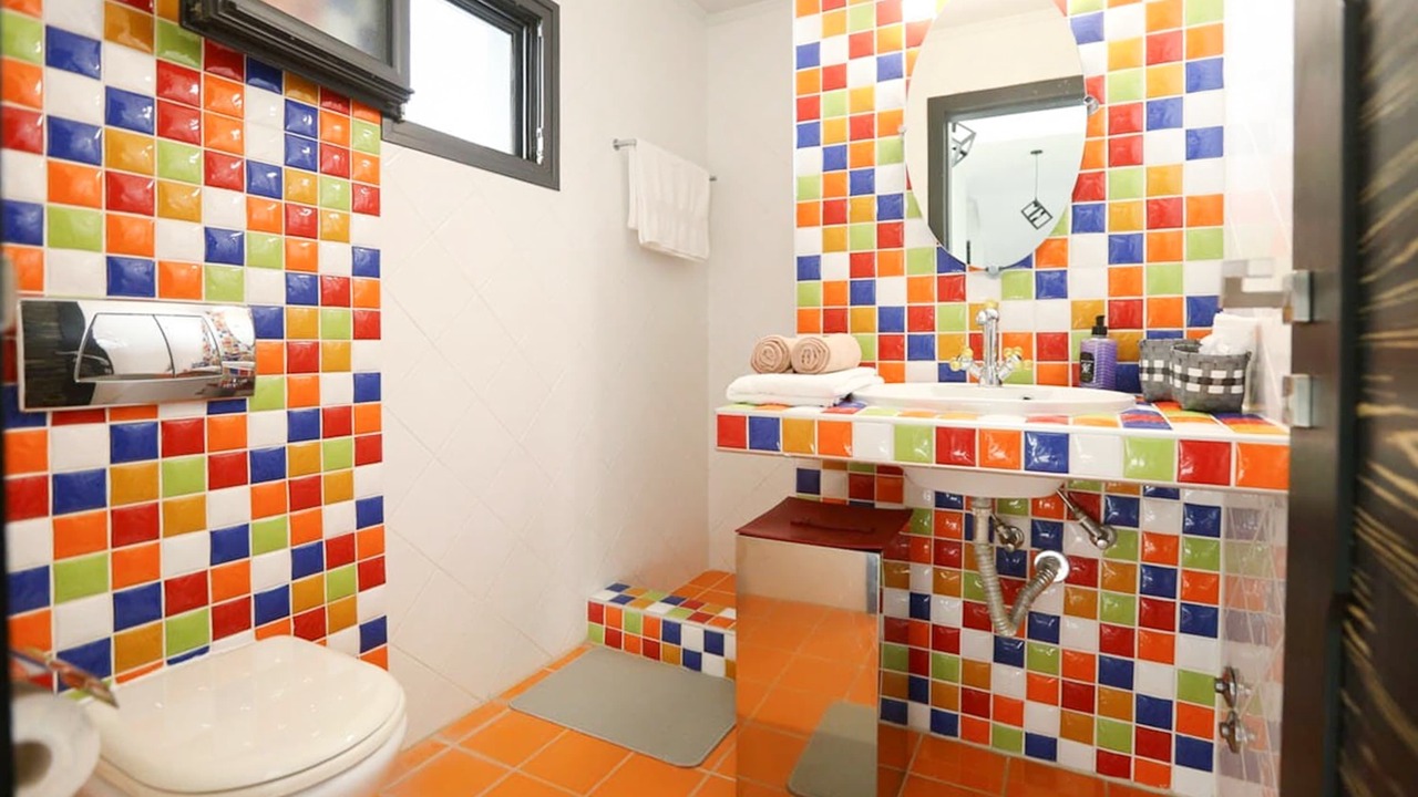 Photo of Bathroom in Thermi