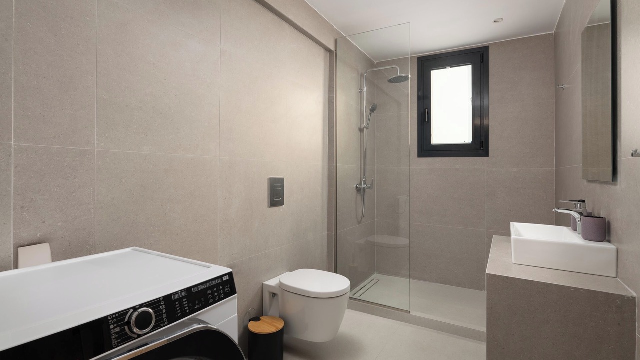 Photo of Bathroom in Petaloudes