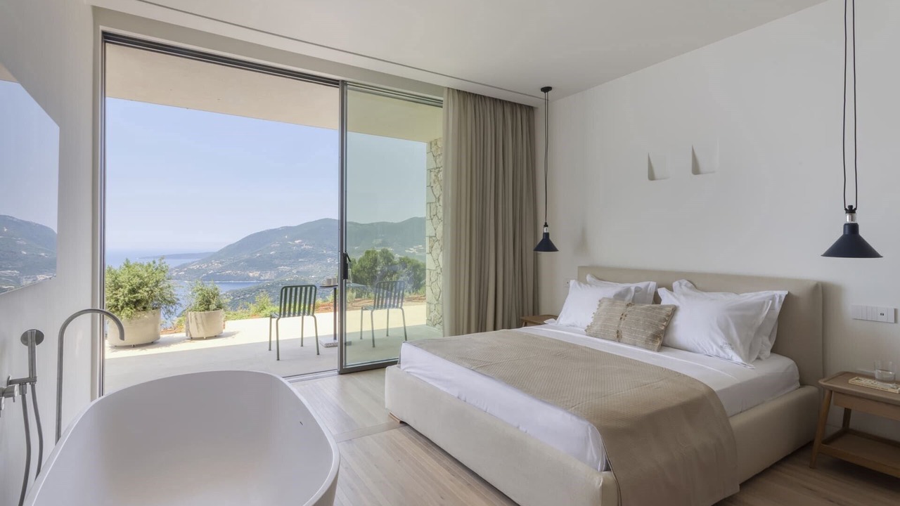 Photo of Bedroom in Evgiros