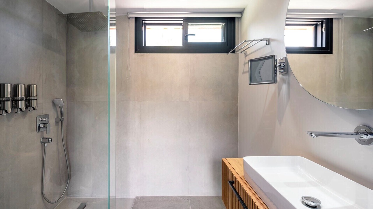 Photo of Bedroom in Evgiros