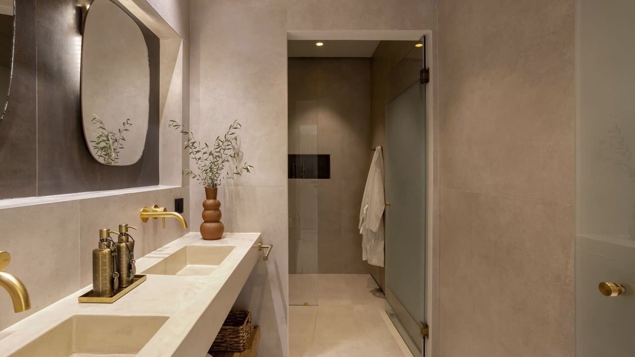 Photo of Bedroom in Evgiros