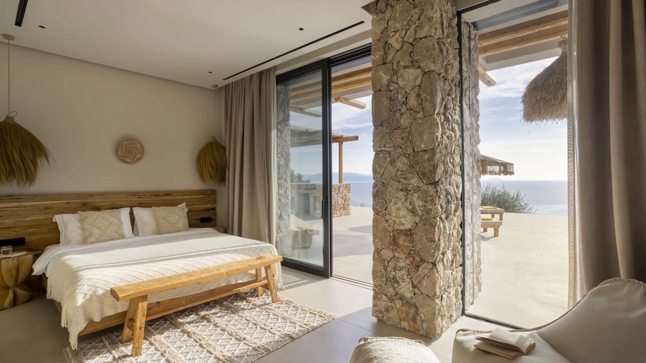 Photo of Outdoor in Evgiros