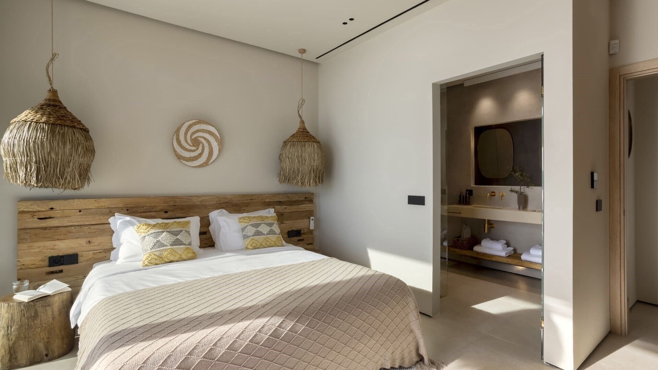 Photo of Bedroom in Evgiros
