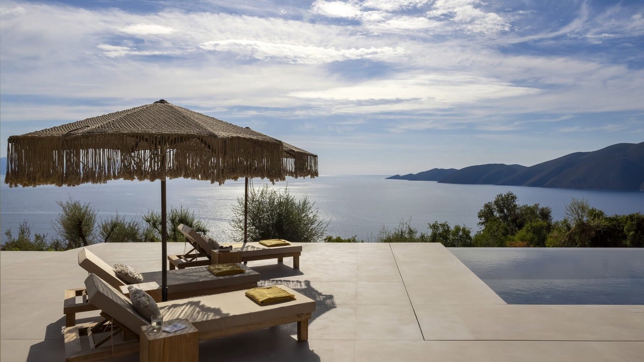 Photo of Outdoor in Evgiros
