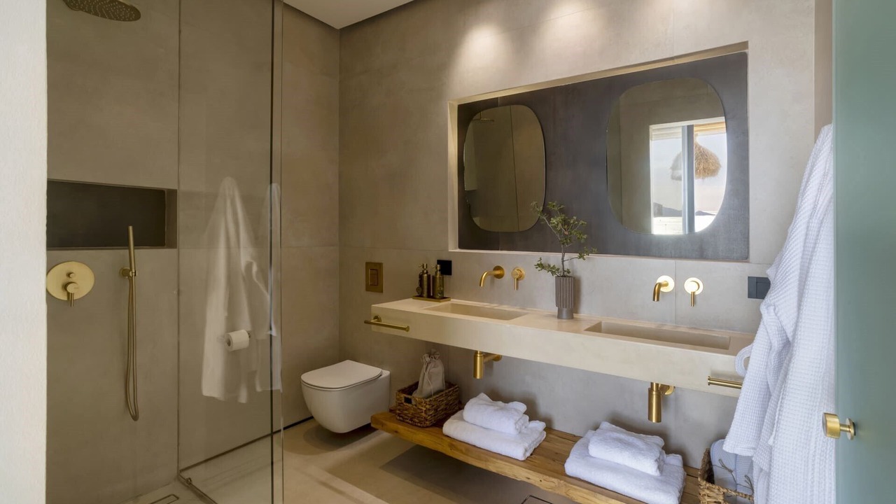 Photo of Bedroom in Evgiros