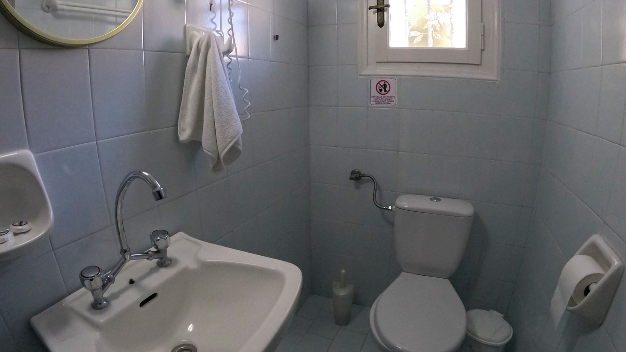 Photo of Bathroom in Alinda