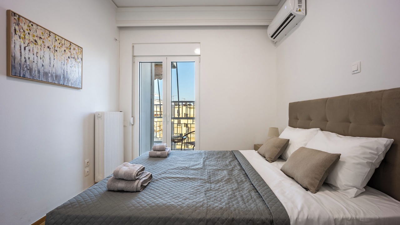 Photo of Bedroom in Kallithea