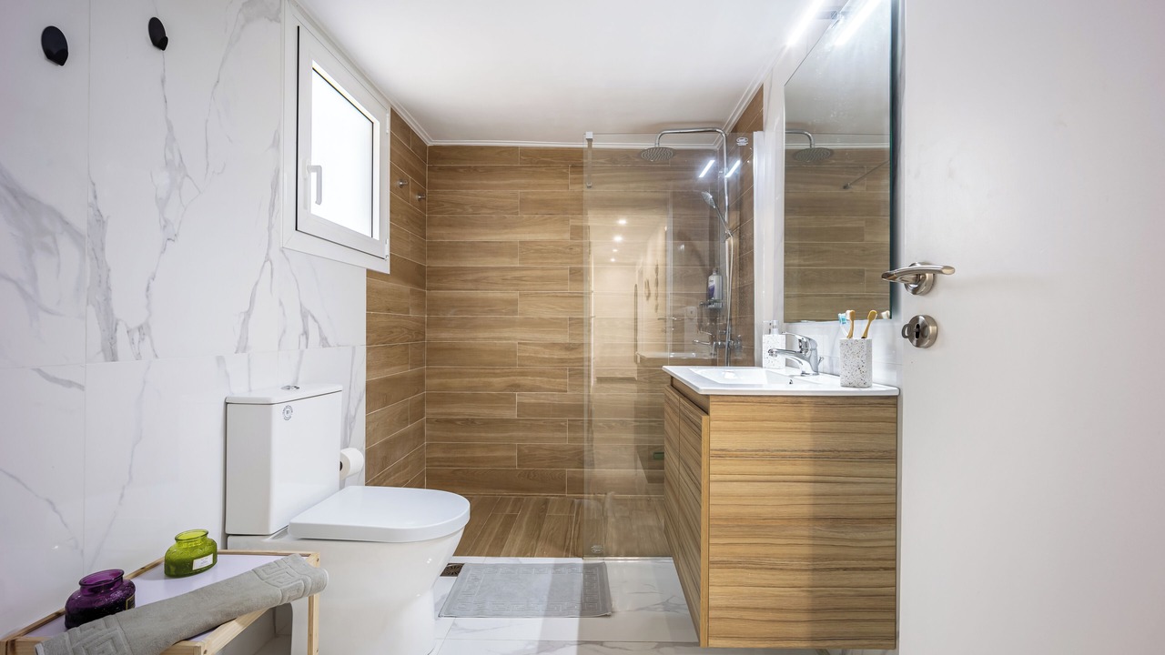 Photo of Bathroom in Kallithea