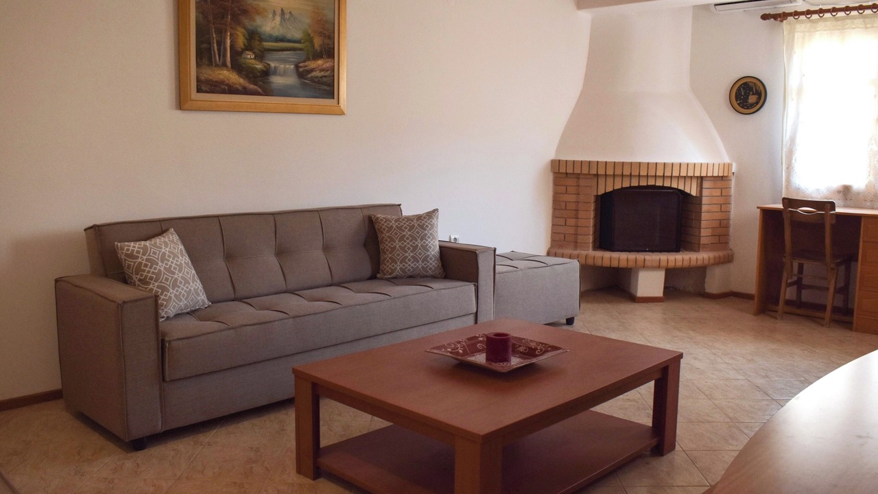 Photo of Livingroom in Lavreotiki