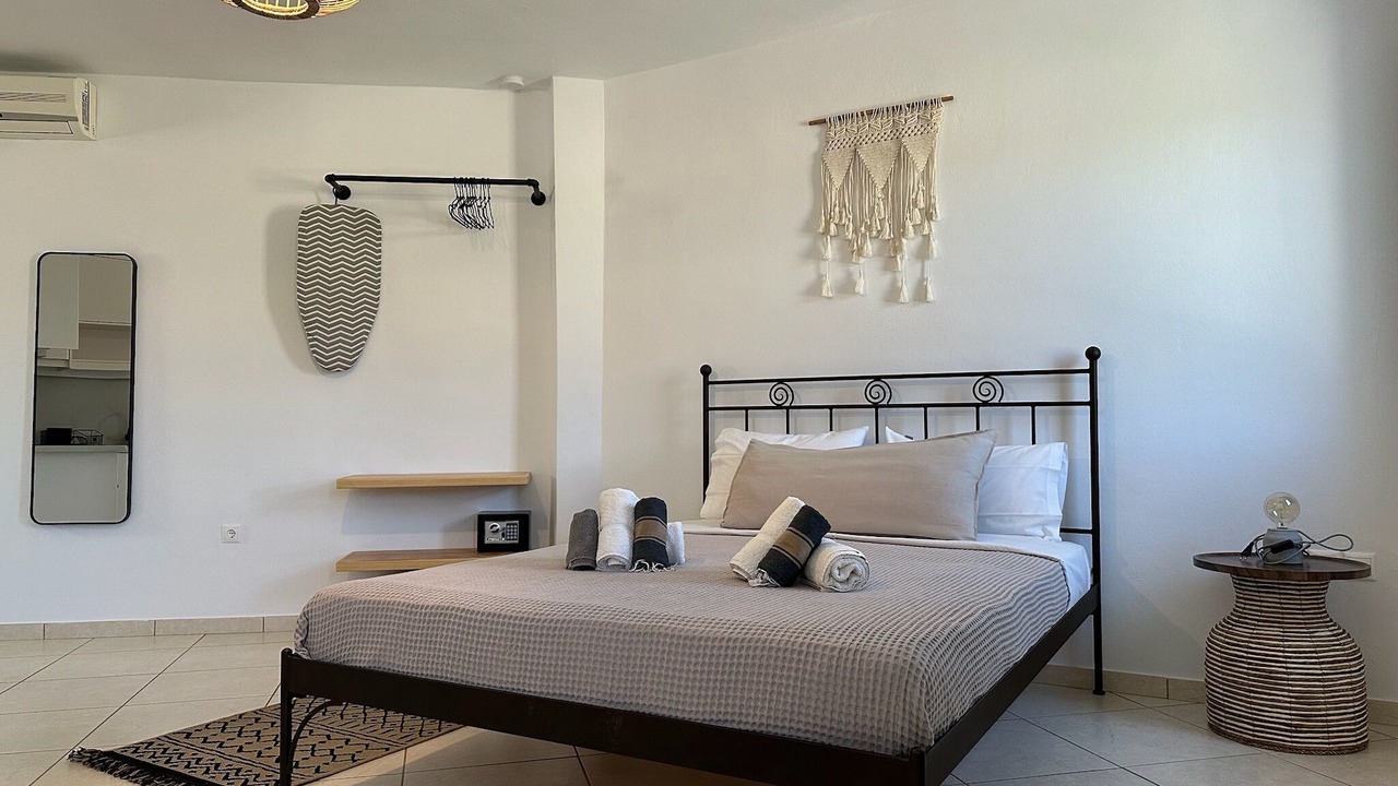 Photo of Bedroom in Ormos Korthiou