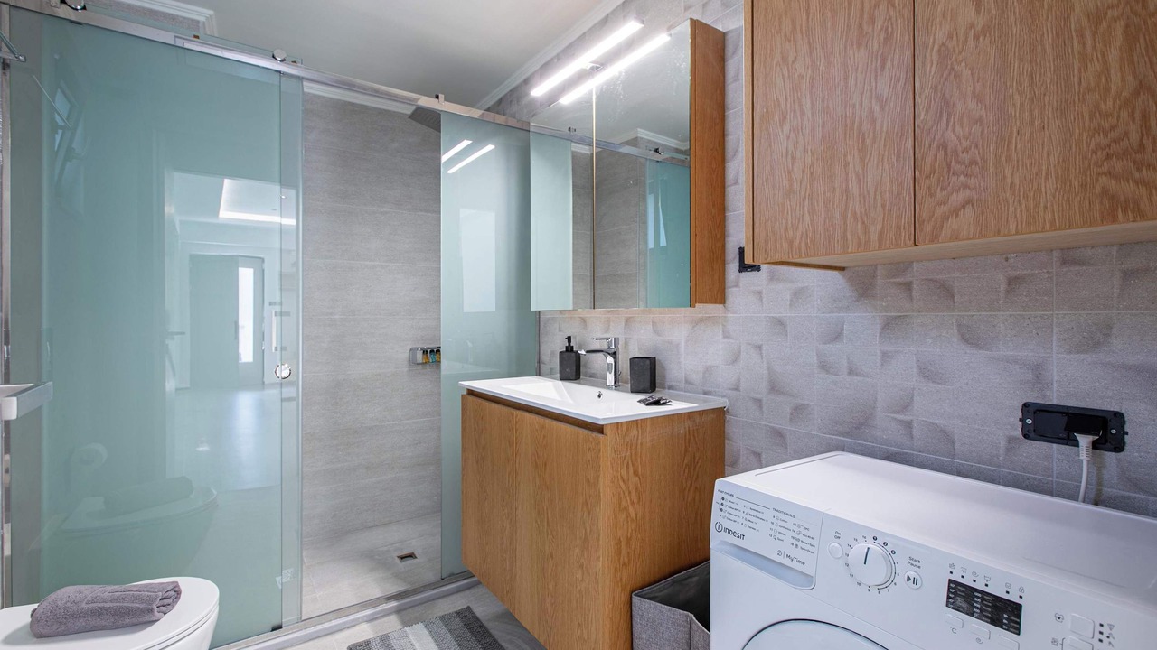 Photo of Bathroom in Vatolakkos