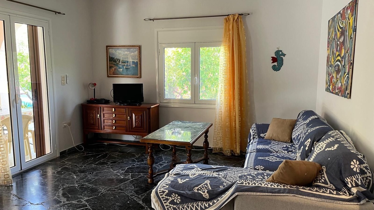 Photo of Livingroom in Lepreo