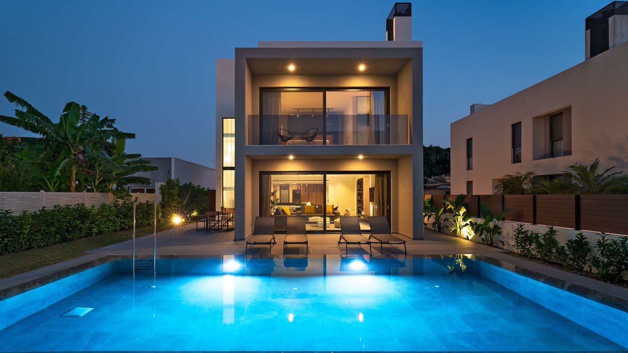 Photo of Outdoor in Ixia