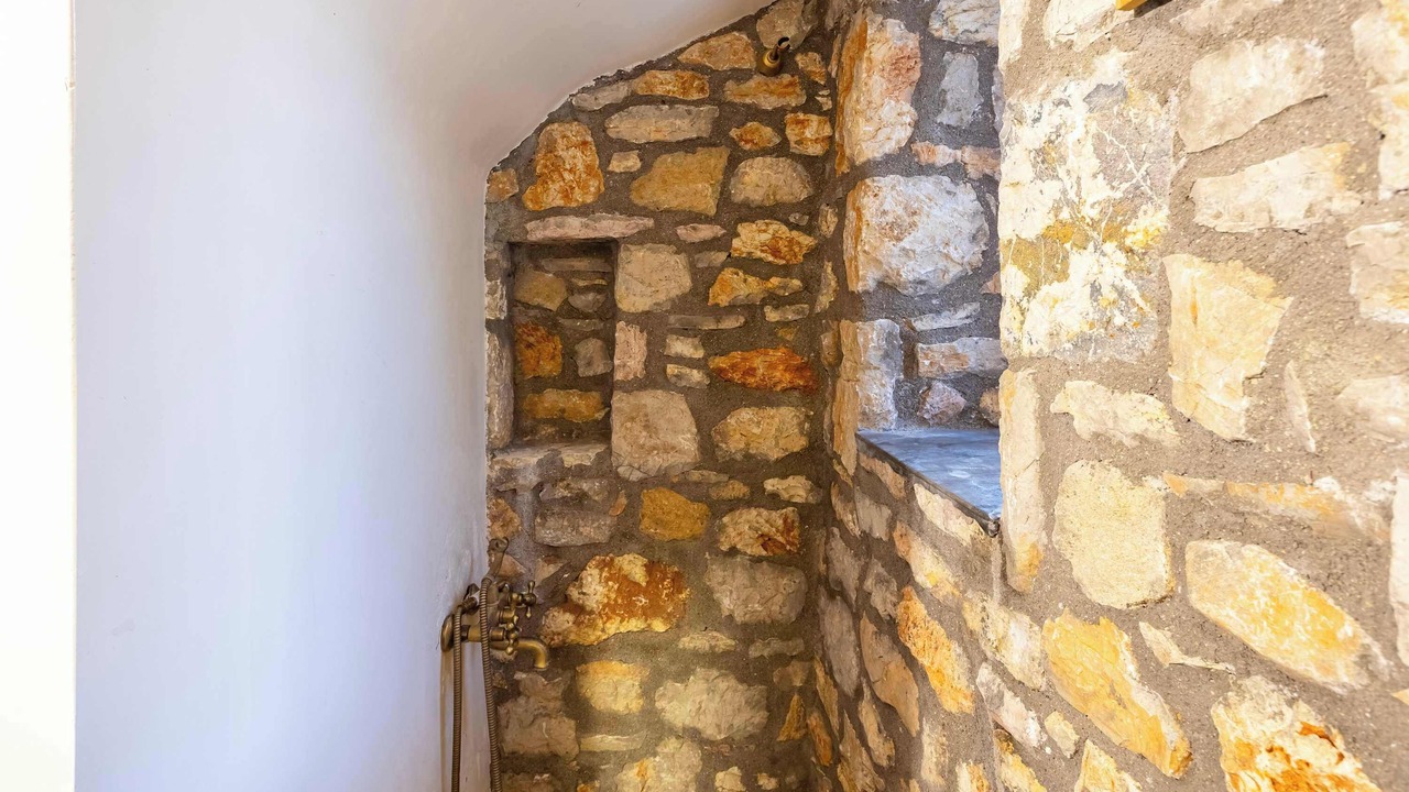 Photo of Bathroom in Messini